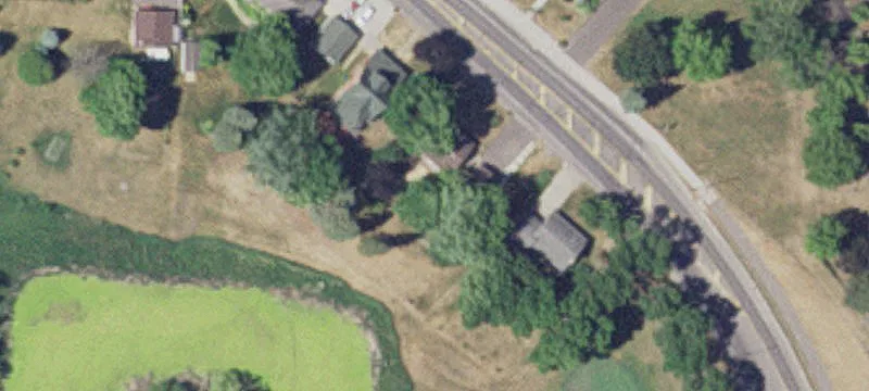 Land on Lake Boulevard