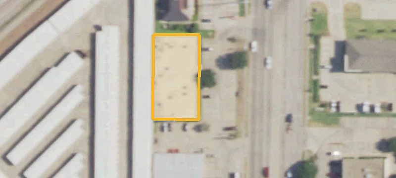 Retail Space on Rufe Snow