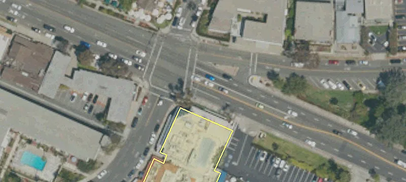 Retail Space in Coastal Corridor