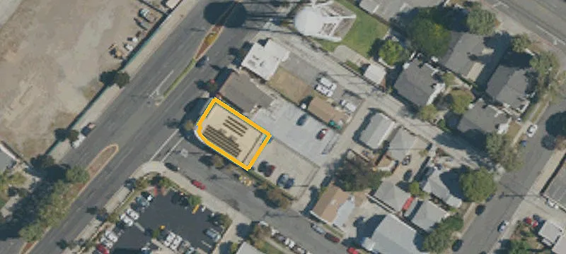 Retail Space Available For Rent