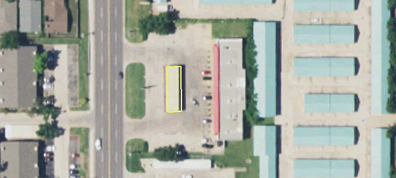 Commercial Land on MacArthur Boulevard