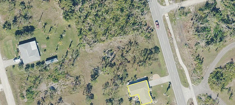 Land on Stringfellow Road