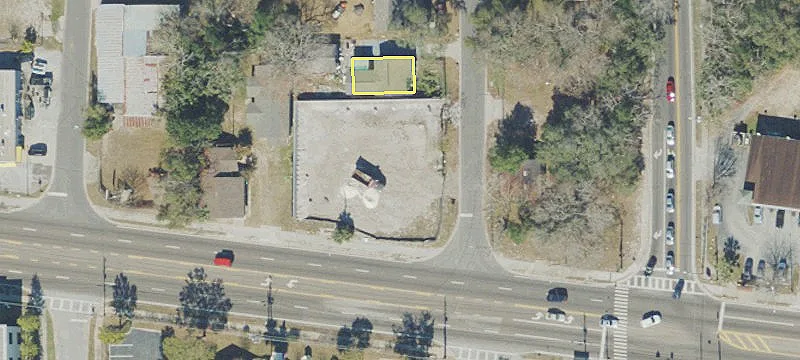 Commercial Property on Old Winter Garden