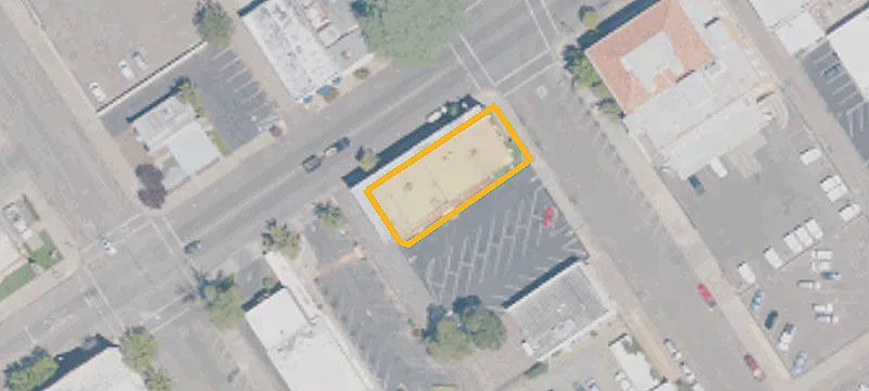Corner Lot in Red Bluff