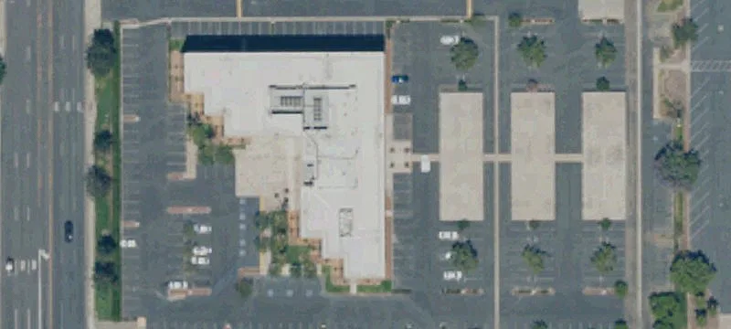 Retail Space Available For Rent
