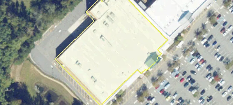 Retail Center Anchored by Harris Teeter