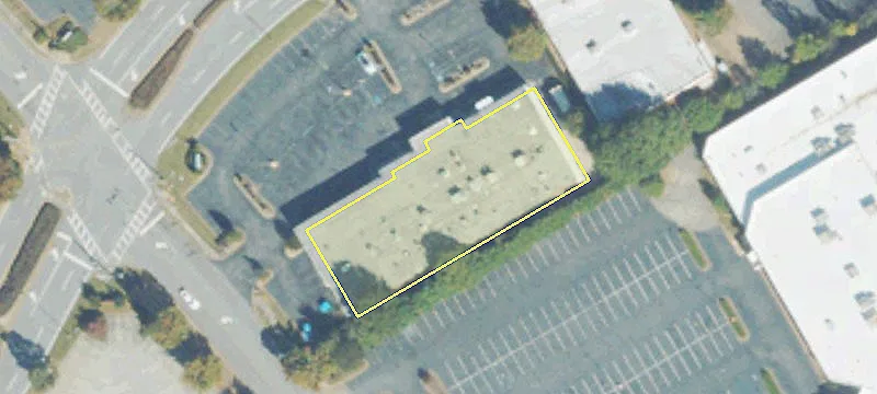 Retail Space Available For Rent