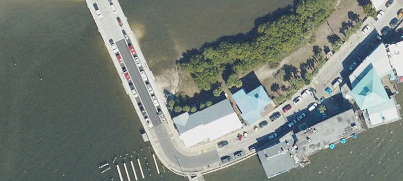 Waterfront Commercial Property in Cedar Key