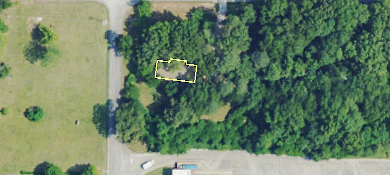 Commercial Corner Lot on Mall