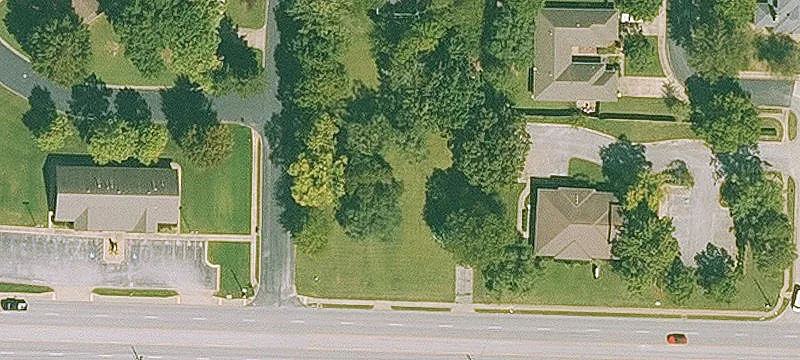 Commercial Lot in High-Traffic Area