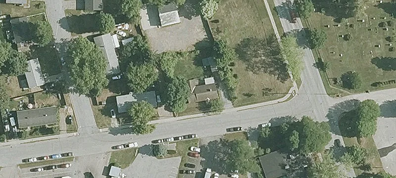 Freestanding Commercial Building For Lease