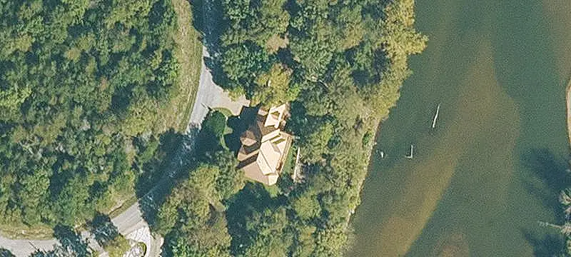 Lakefront Lot in Holiday Island