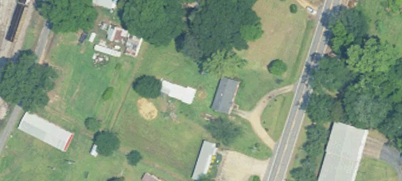 Turn-Key Commercial Property on 1.5 Acres