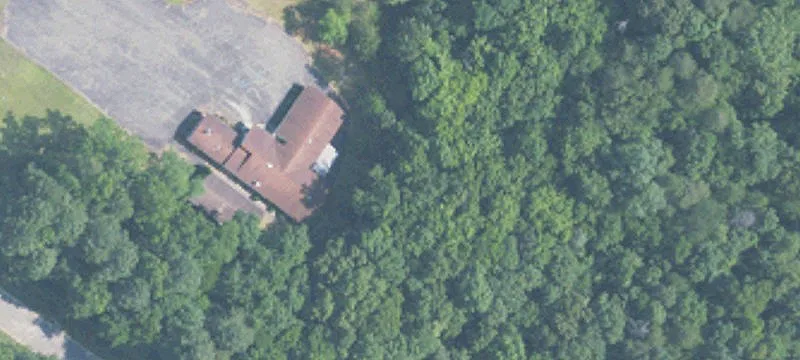 Versatile Property with Two Buildings