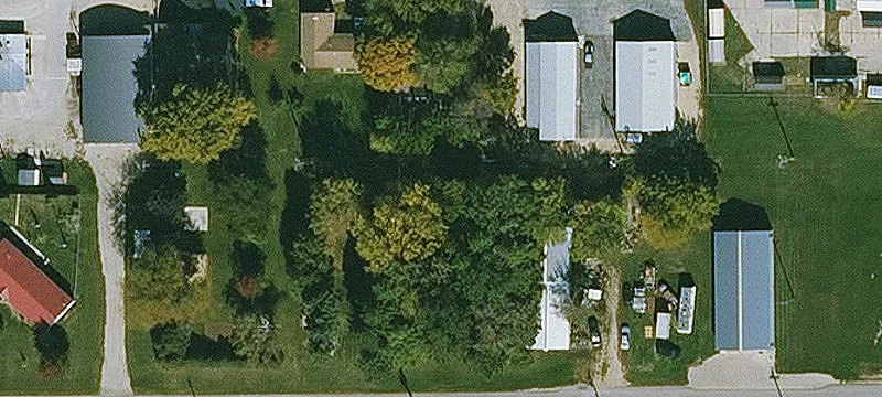 Highway Frontage Commercial Building