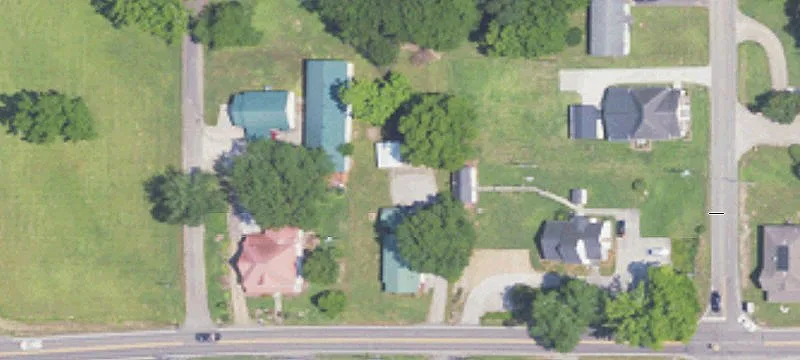 Updated Commercial Property on Morris Majestic