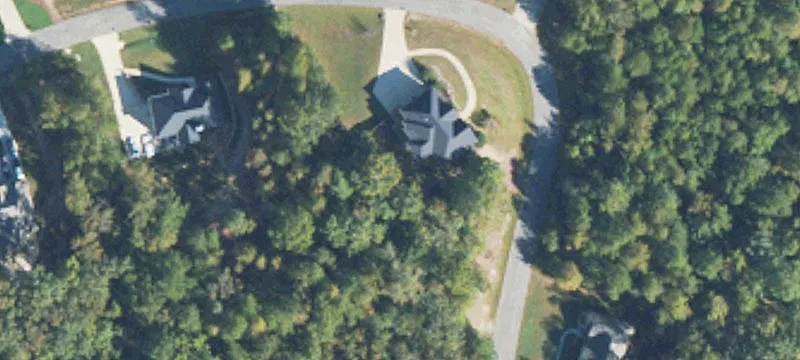 Residential Land in Creekside Cove