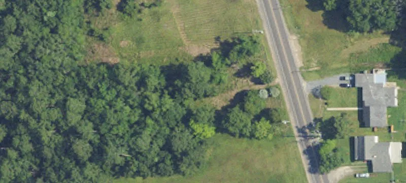 Versatile Commercial Building in Bayou