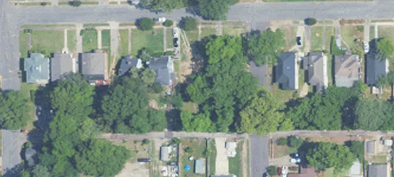 Residential Land in Bush Hills