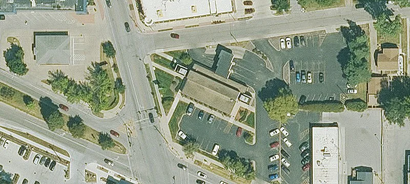 Turnkey Bank in Thriving District