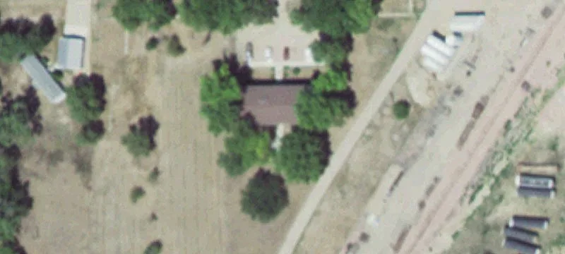 Apartment Building in Scotland, SD