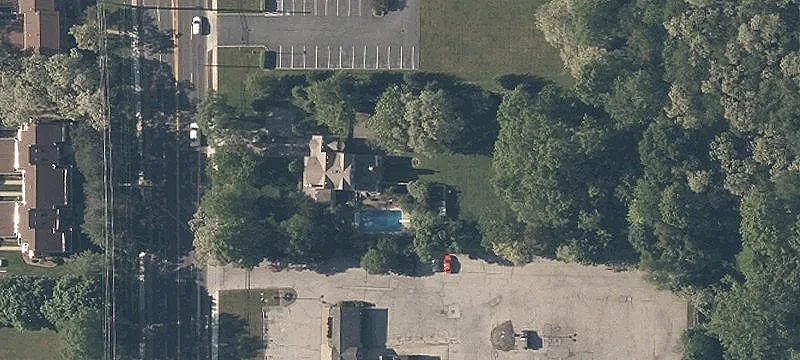 Former Italian Restaurant on Sale
