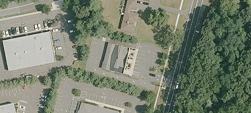 Commercial Space Near Town Lines