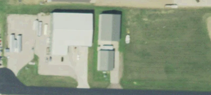 Sioux Falls Warehouse with Large Lot