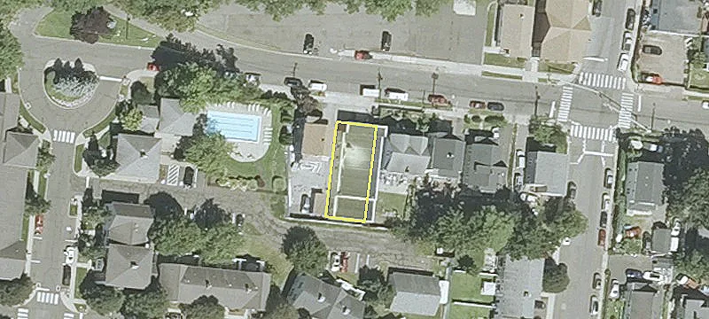 Stamford Light Industrial Building For Sale