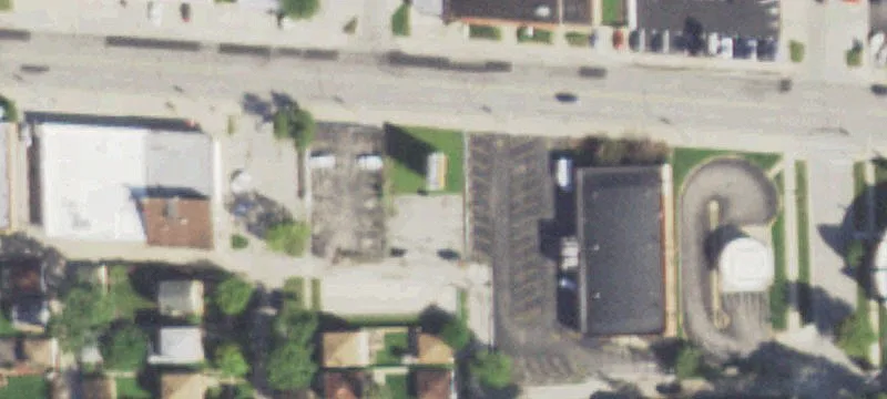 Long-Term Tenant, Landmark Building
