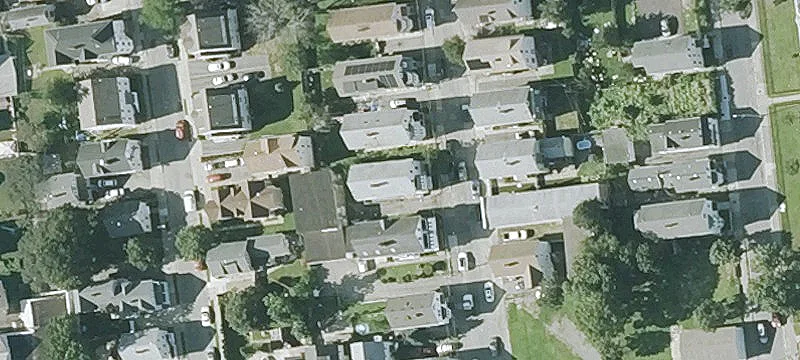 Cottage-Style Two-Family Near Downtown