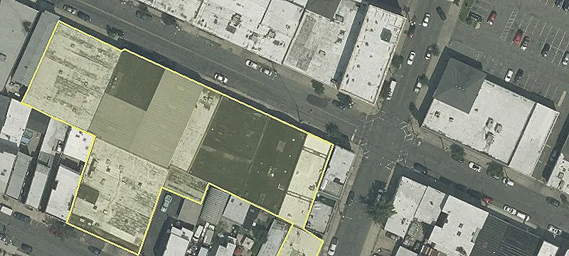 Warehouse and Office in Newark