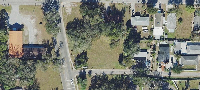 Bradenton Corner Lot Opportunity
