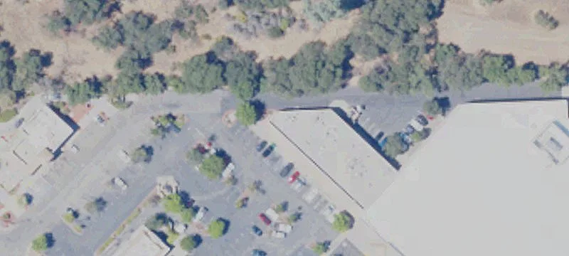 Loomis Retail Space Available