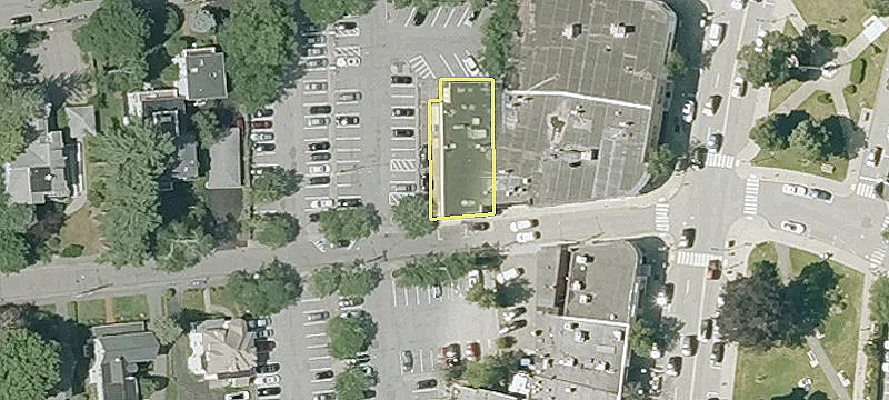 Prime Commercial Condo in Newton