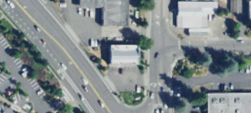 Redmond Retail Space For Rent