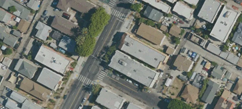 Multifamily Building in Los Angeles