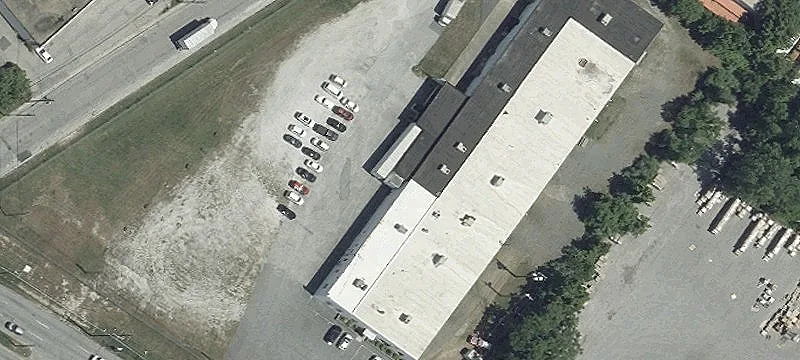 Warehouse Building on 3.53 Acres