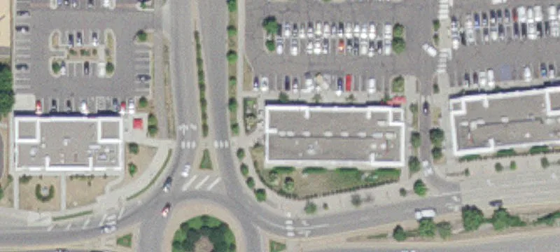 High Visibility Retail Space