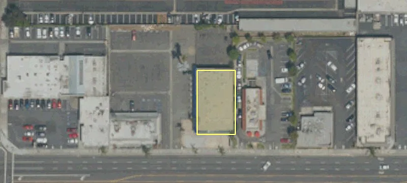 Retail Freestanding Building in Orange
