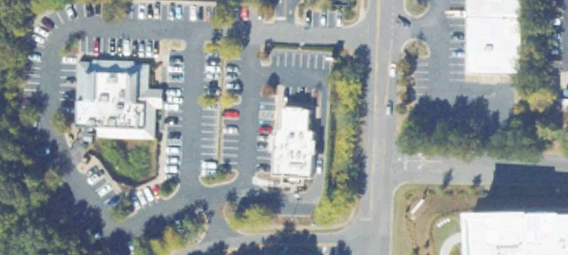 Freestanding Restaurant with Drive-Thru