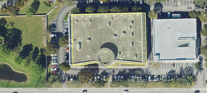 Retail Property with Established Tenants