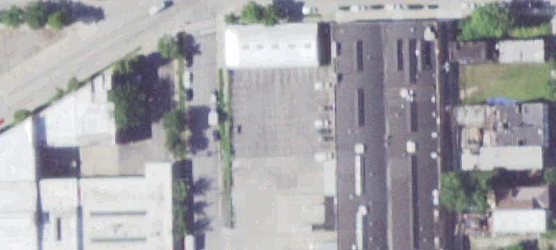 Warehouse Near Dan Ryan Expressway
