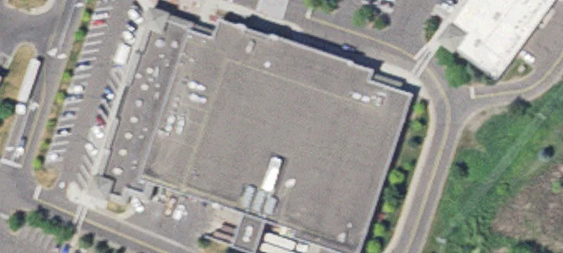 Hy-Vee Anchored Retail Center