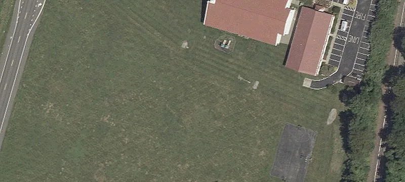 Spacious Building on Large Land
