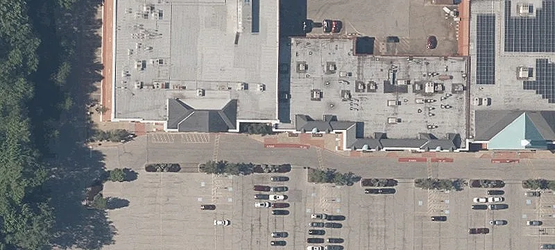 Fully Leased Solon Retail Center