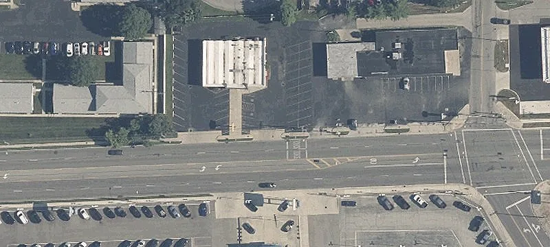 Free-Standing Retail Building on Corner