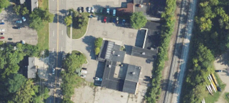 N Main St Shell Space