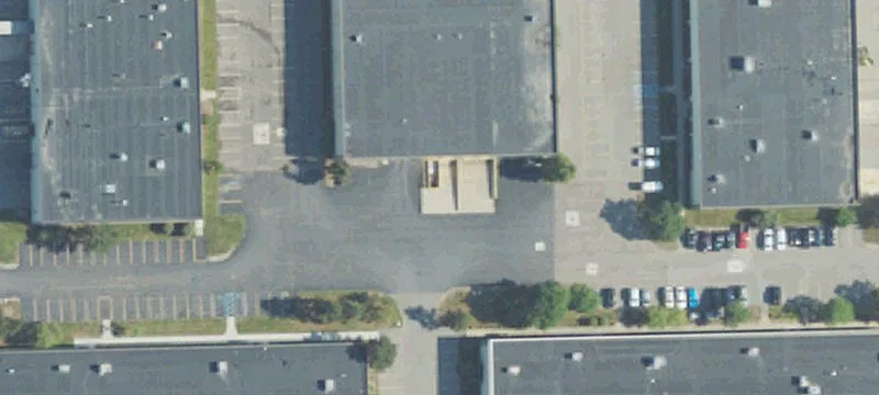 Warehouse/Manufacturing Building Near I-75