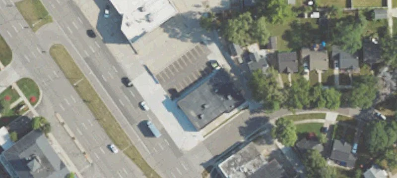High-End Retail/Office Building on Woodward